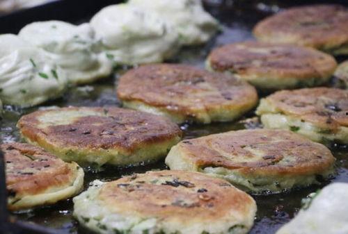 阿瓜吃饼饼歌,欢快的童年美食记忆